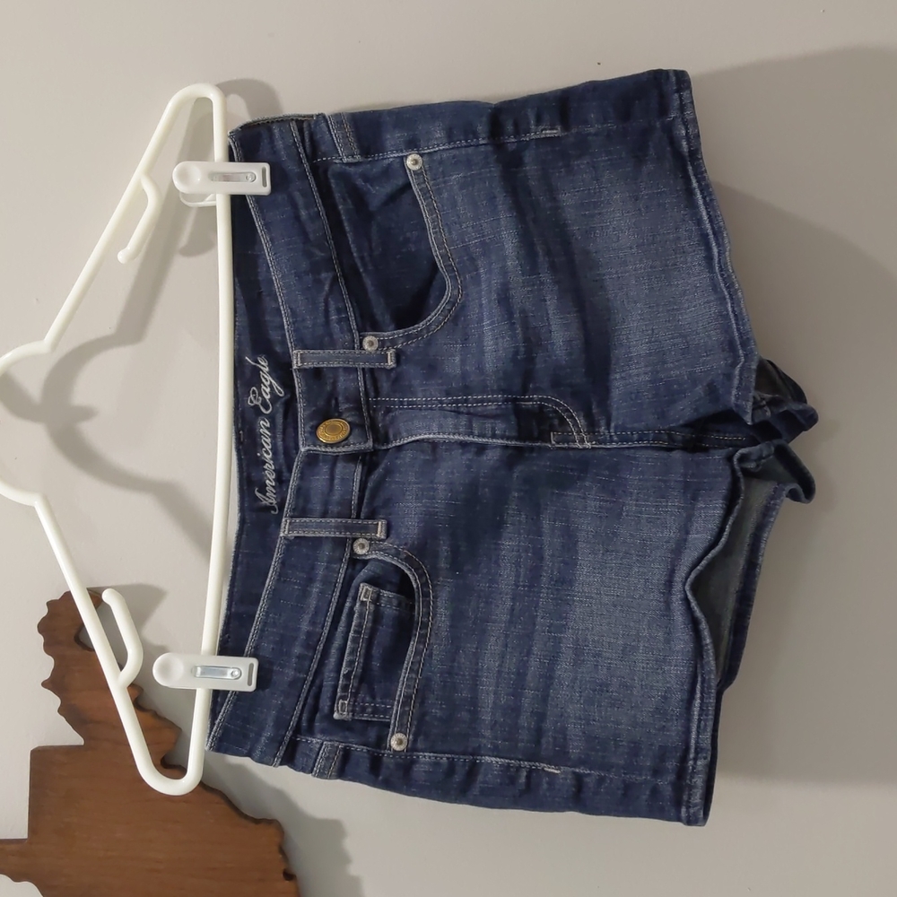 American Eagle high-waisted Jean shorts